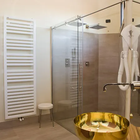 Corallo Римини