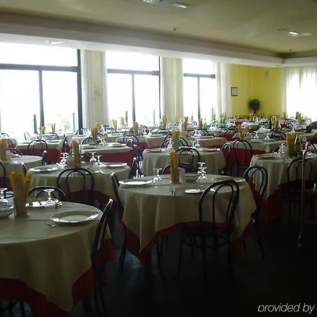 Corallo Hotel 3*